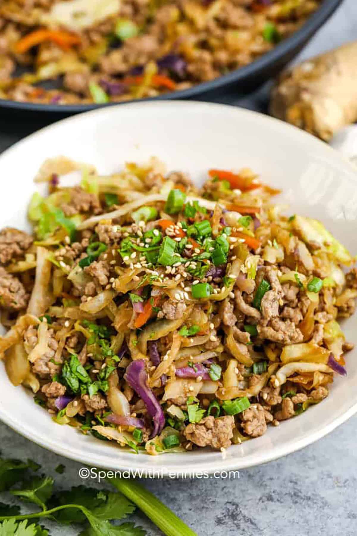Easy 4-Ingredient Egg Roll in a Bowl: One Skillet, Under 30 Mins